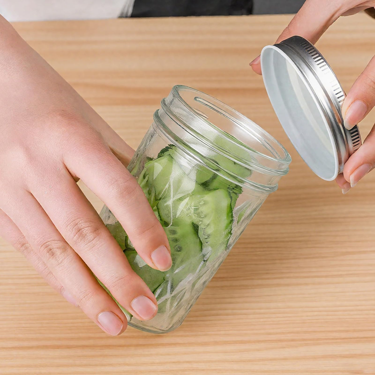 12oz Glass Mason Jars 6 Pack Airtight Lids S821