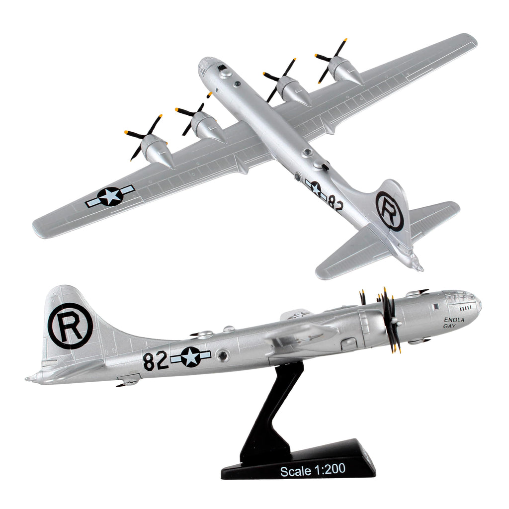 White 1:200 Scale Vehicle I9475